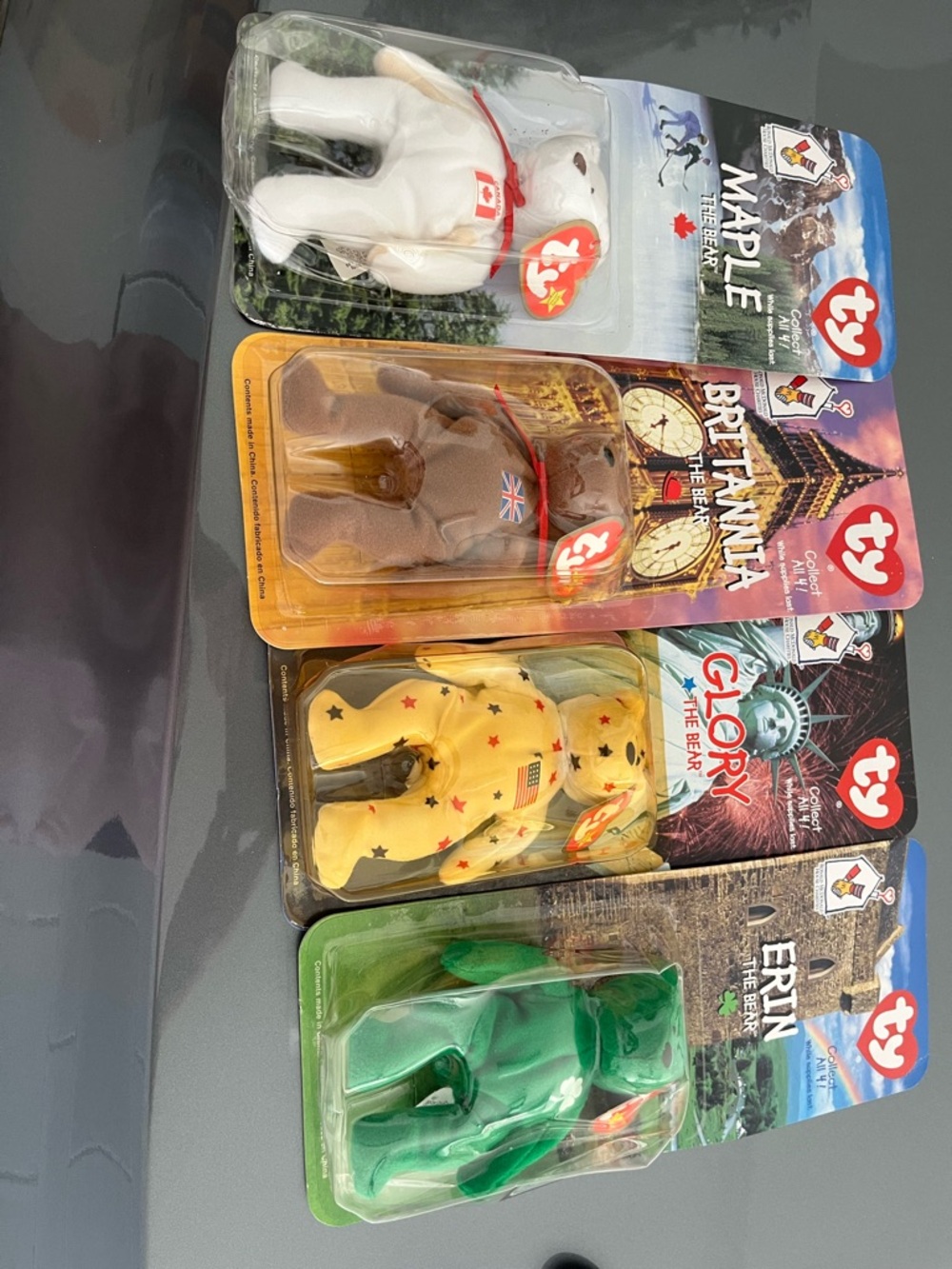 Ty Beanie Babies 4-Piece Bear Set - Maple, Britannia, Glory, Erin - 1993 ERROR